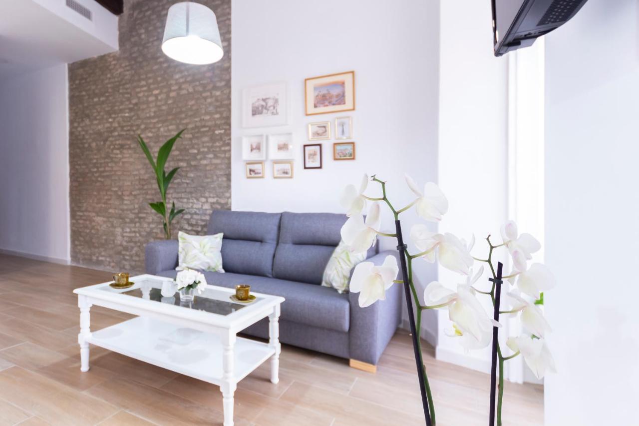 Apartamento Buganvilla Malaga Exterior photo