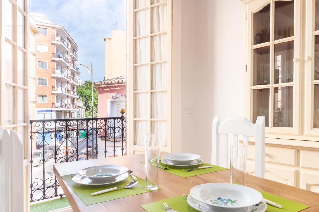 Apartamento Buganvilla Malaga Exterior photo
