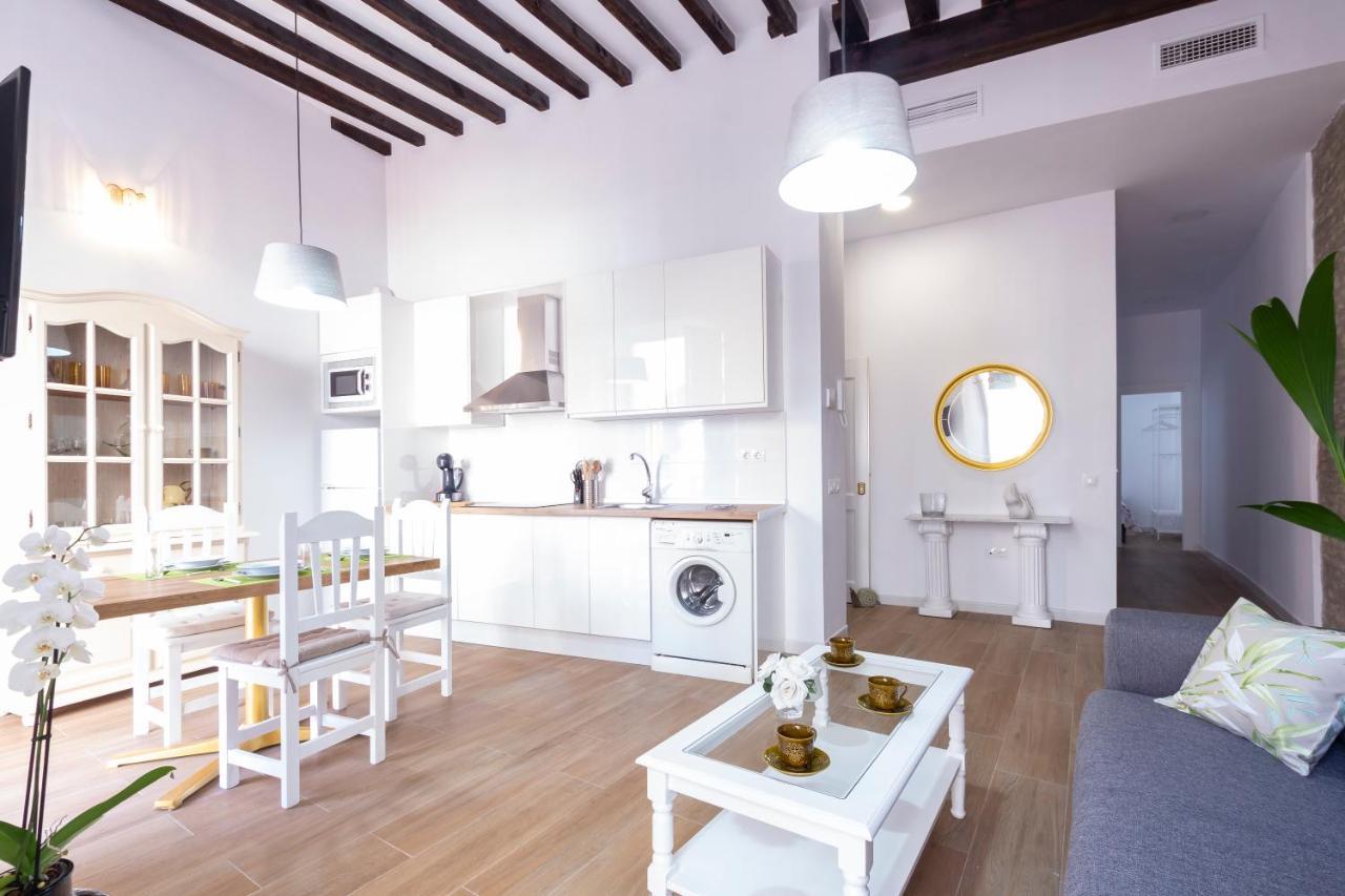 Apartamento Buganvilla Malaga Exterior photo