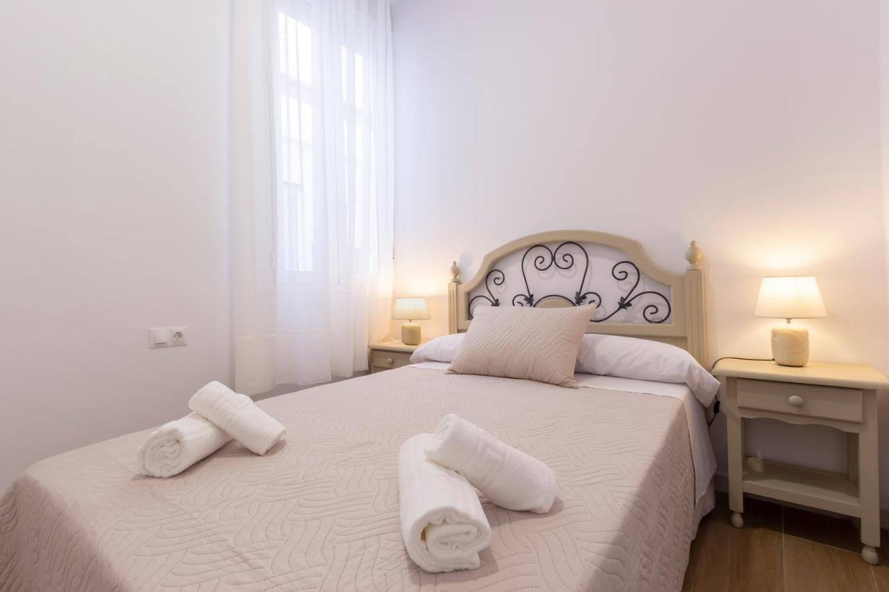 Apartamento Buganvilla Malaga Exterior photo